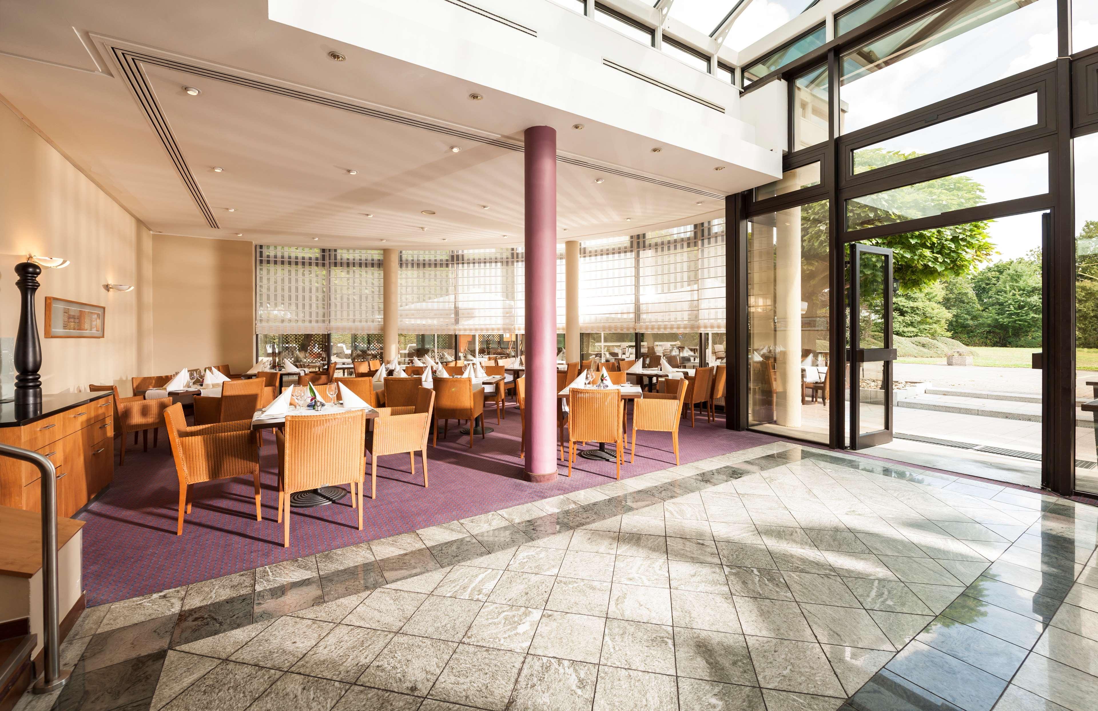 Dorint Main Taunus Zentrum Frankfurt Sulzbach Sulzbach  Exterior foto